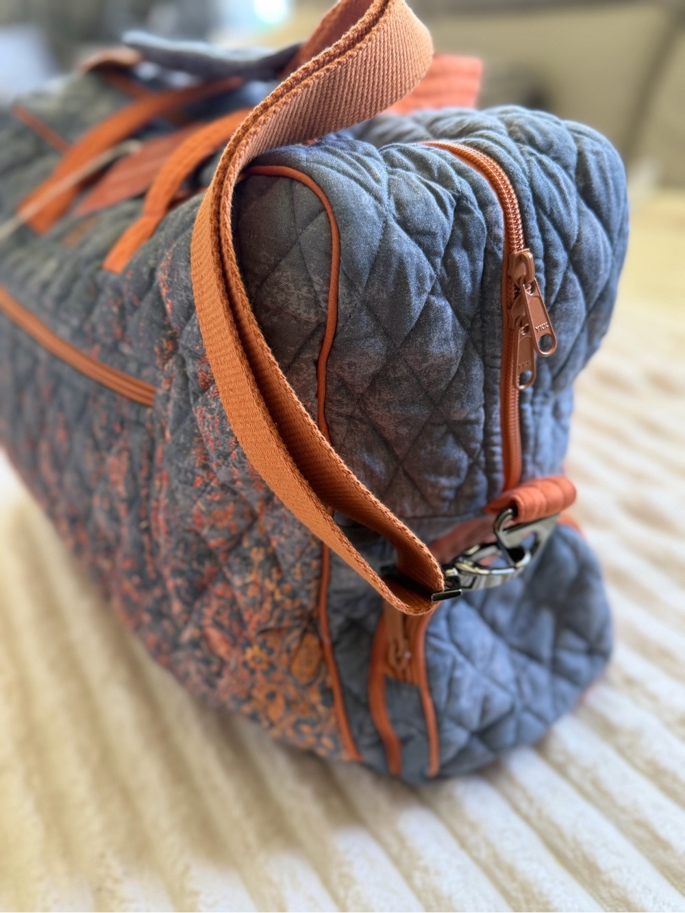 Maison d’Hermine Quilted Weekender Bag in Slate Blue & Rust - Picture 6 of 14